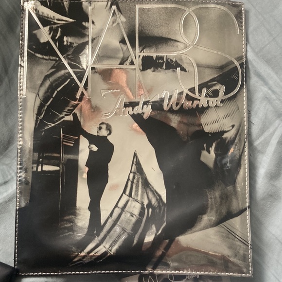 NARS Andy Warhol makeup and pouch - Picture 8 of 10